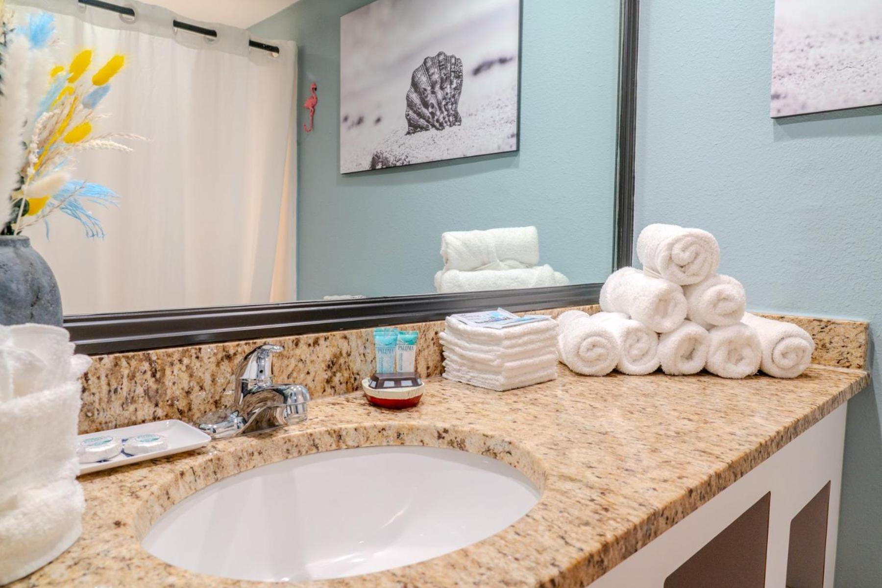 Beautiful Ocean Front Double Queen Suite - Sea Mist Resort 20905 - Perfect For 2-4 Guests! شاطئ ميرتل المظهر الخارجي الصورة