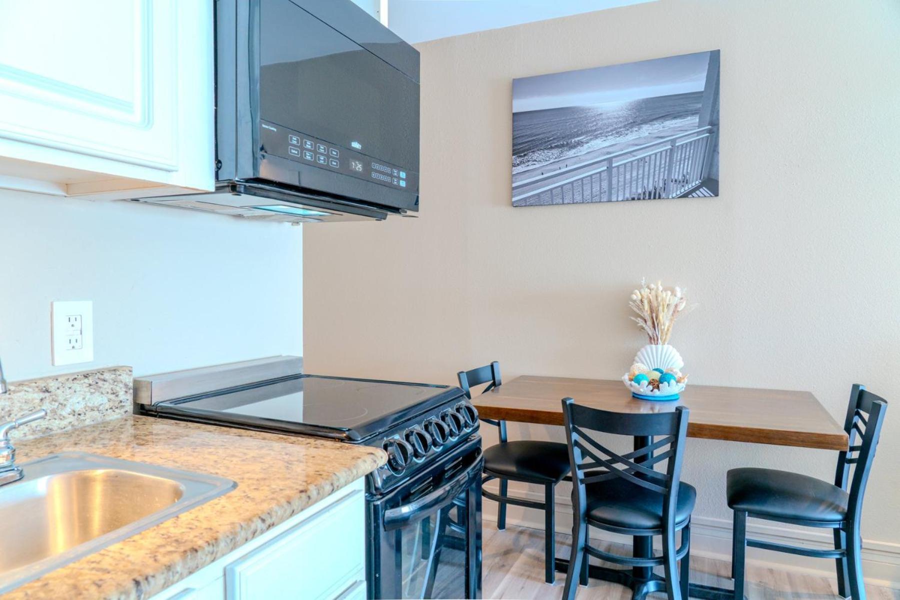 Beautiful Ocean Front Double Queen Suite - Sea Mist Resort 20905 - Perfect For 2-4 Guests! شاطئ ميرتل المظهر الخارجي الصورة